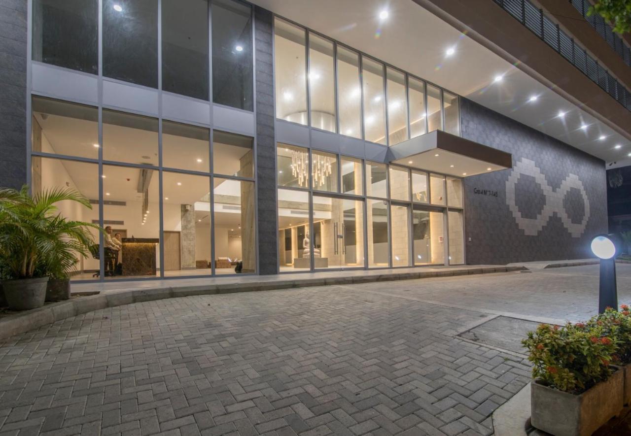 Luxury Infinitum Apartamento *