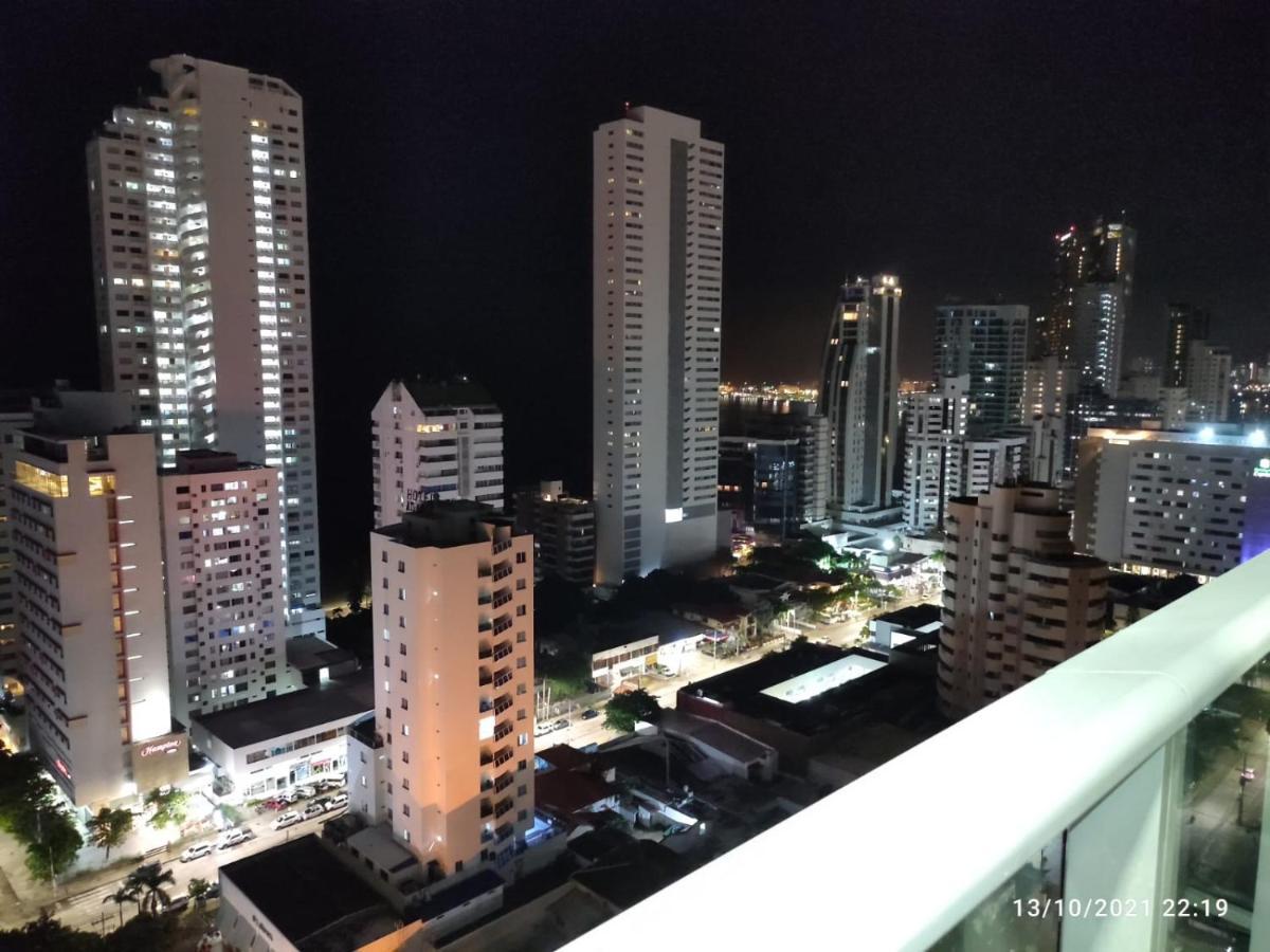 Luxury Infinitum Apartamento *